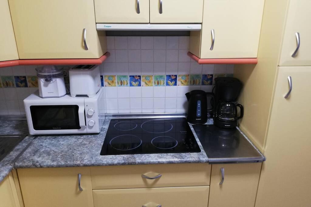 Studio Apartment La Lajilla Located At Beachfront Arguineguin Exterior photo