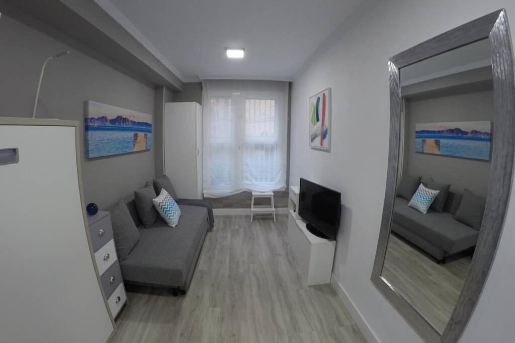 Studio Apartment La Lajilla Located At Beachfront Arguineguin Exterior photo